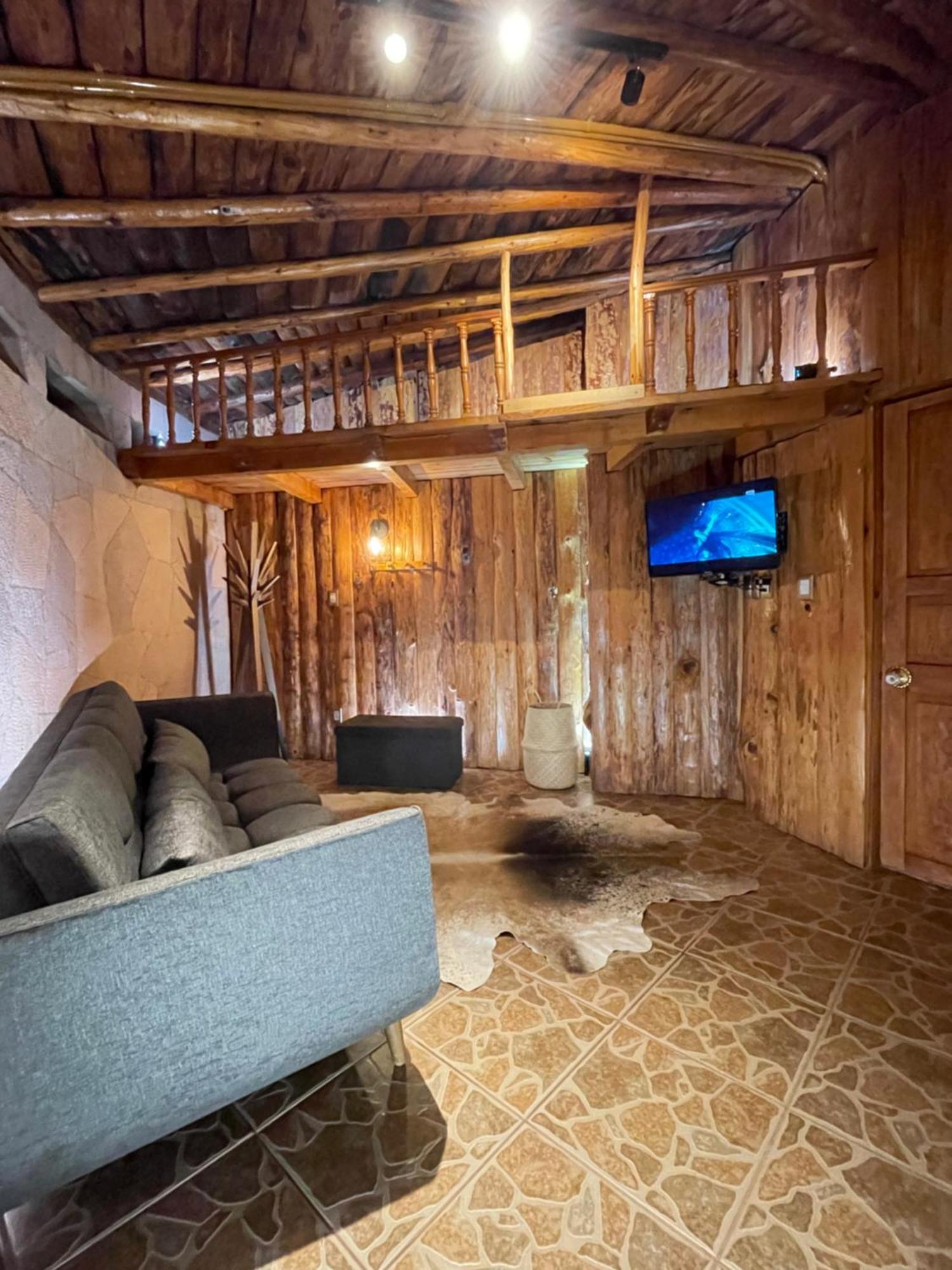 Cabanas Real Victoria Tlalpujahua de Rayón Esterno foto