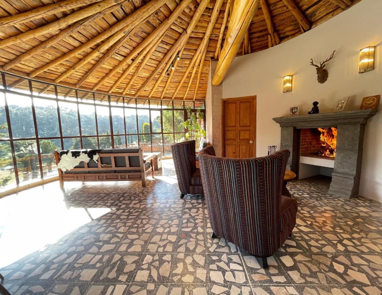 Cabanas Real Victoria Tlalpujahua de Rayón Esterno foto